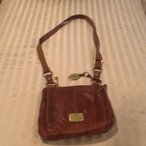 Tan fossil cross body bag